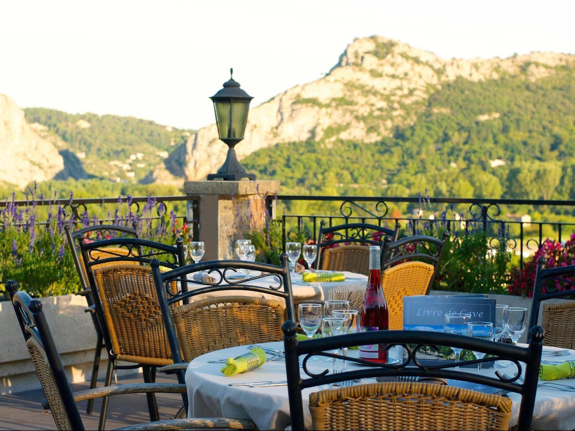 Logis Hotel Restaurant La Porte Des Cevennes Anduze Εξωτερικό φωτογραφία